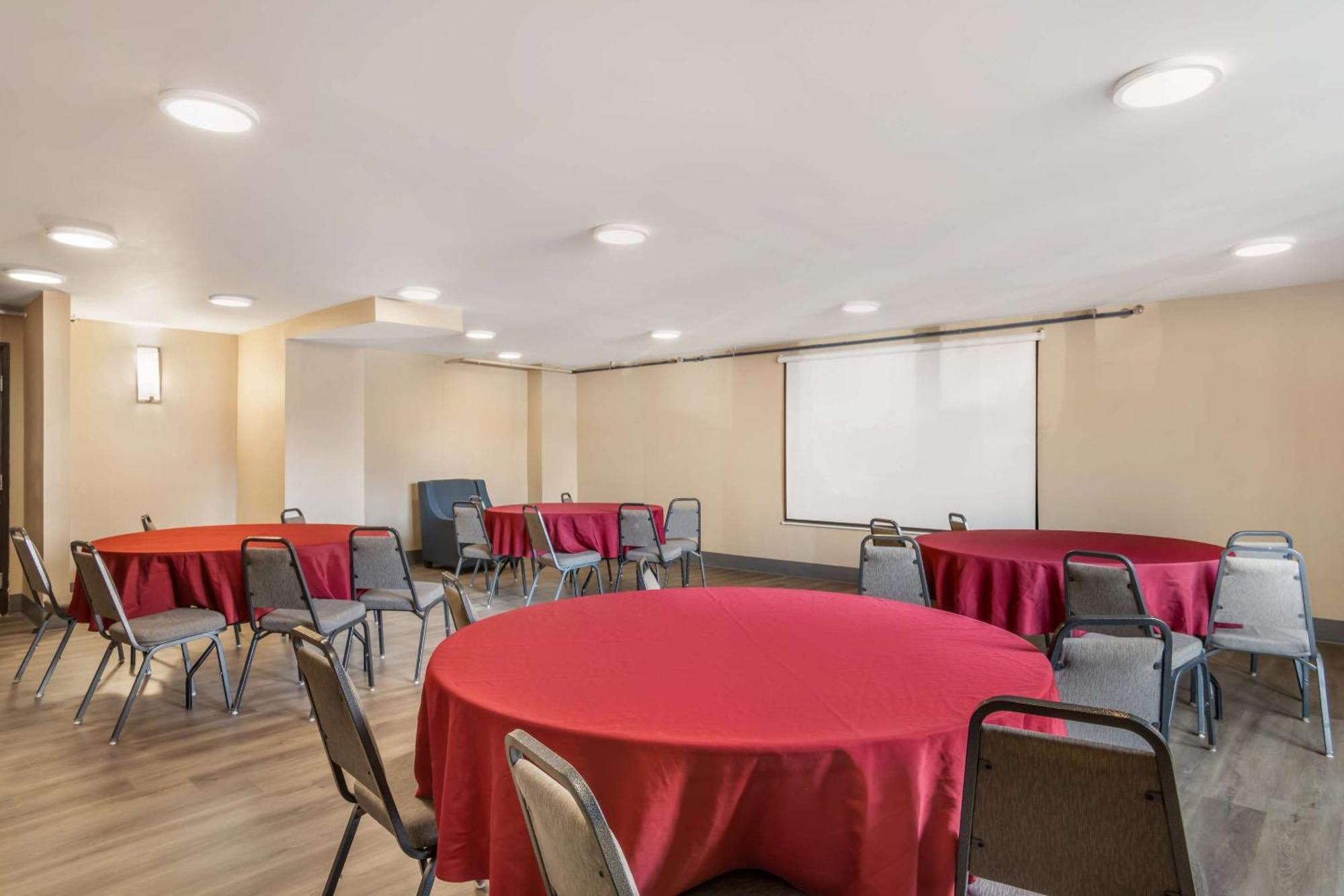 Comfort Inn Charlotte Airport Uptown Esterno foto