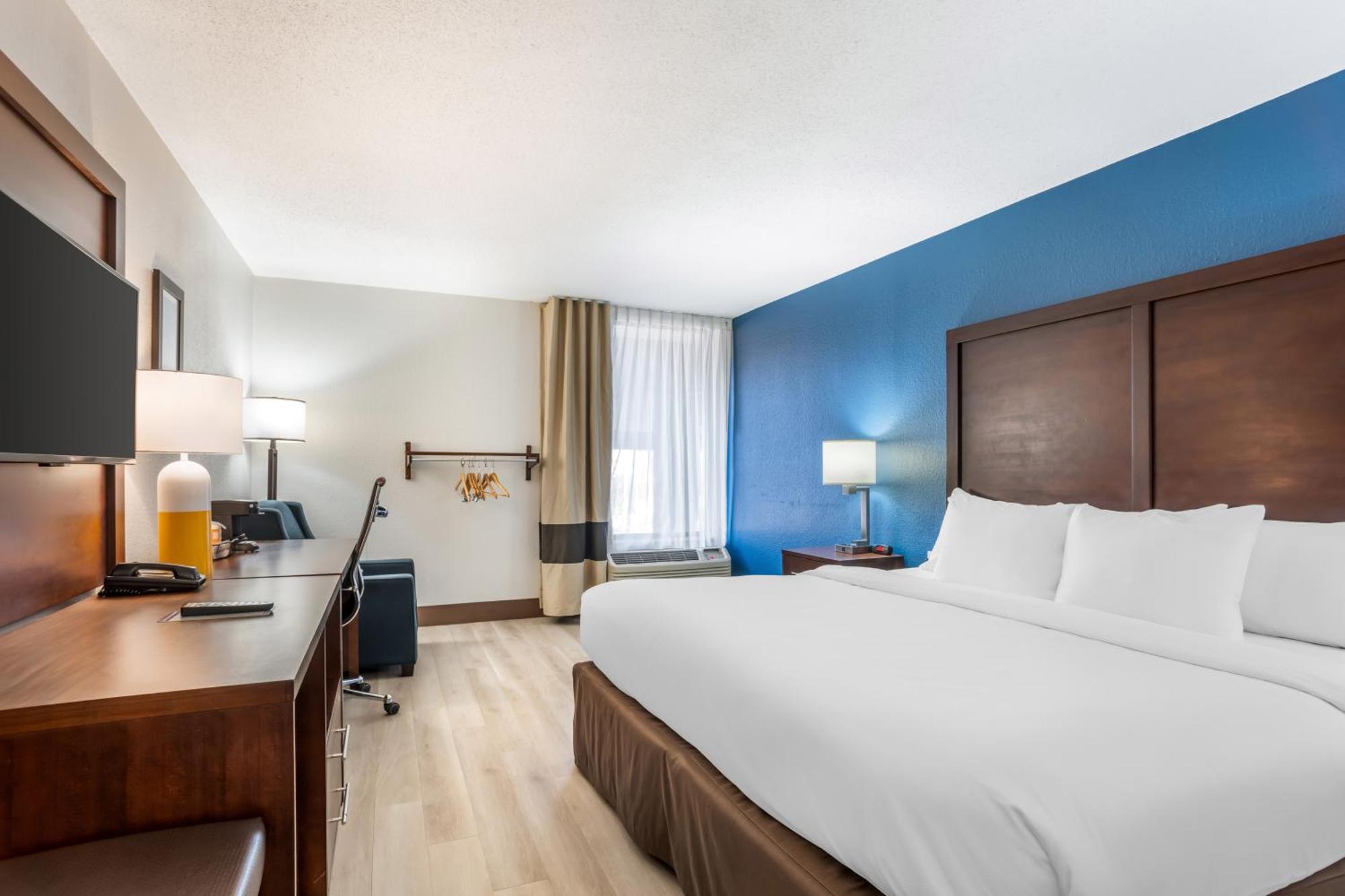 Comfort Inn Charlotte Airport Uptown Esterno foto